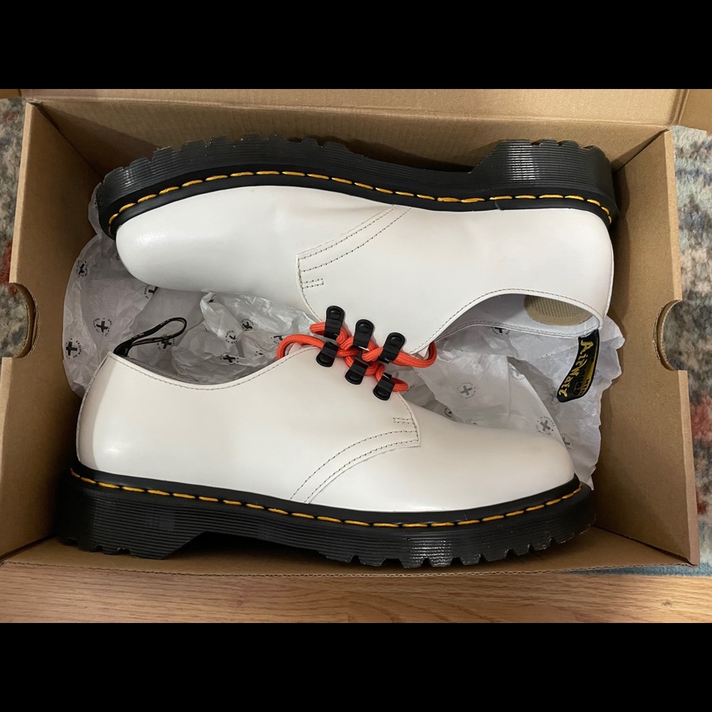 Dr. Martens - 1461 Ben Oxfords - White | Orange Laces - 9M -  Original Box